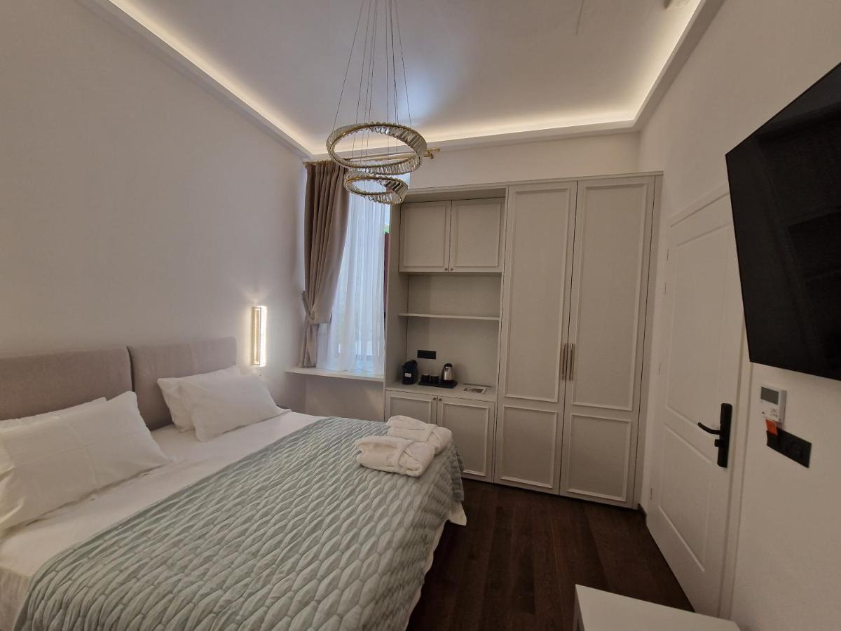 Jensen Luxury Suites Rhodes City Exterior foto