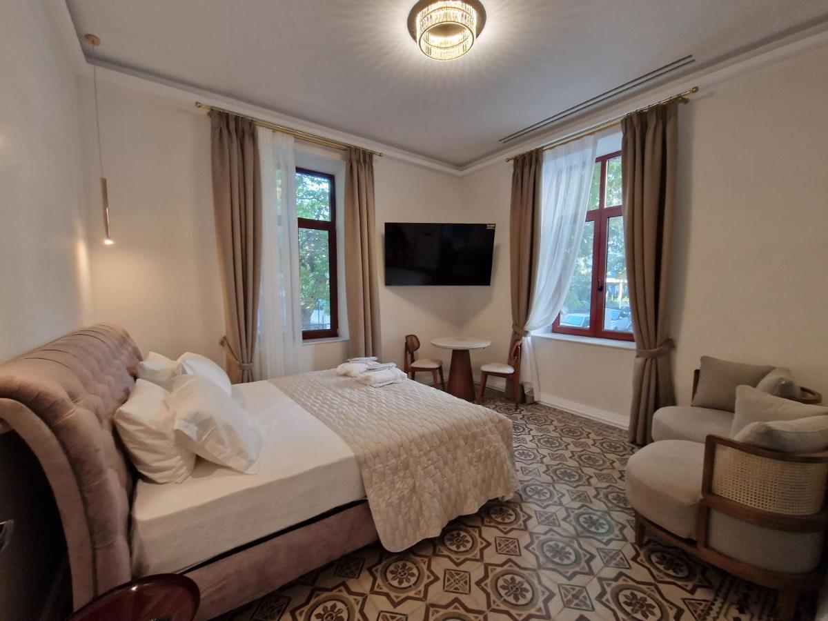 Jensen Luxury Suites Rhodes City Exterior foto